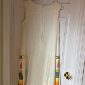 Vintage (1960’s?) authentic Liberty House linen dress. Fair condition.